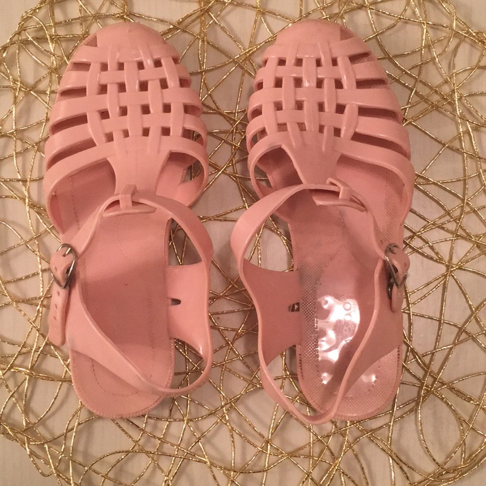 Pink jellys